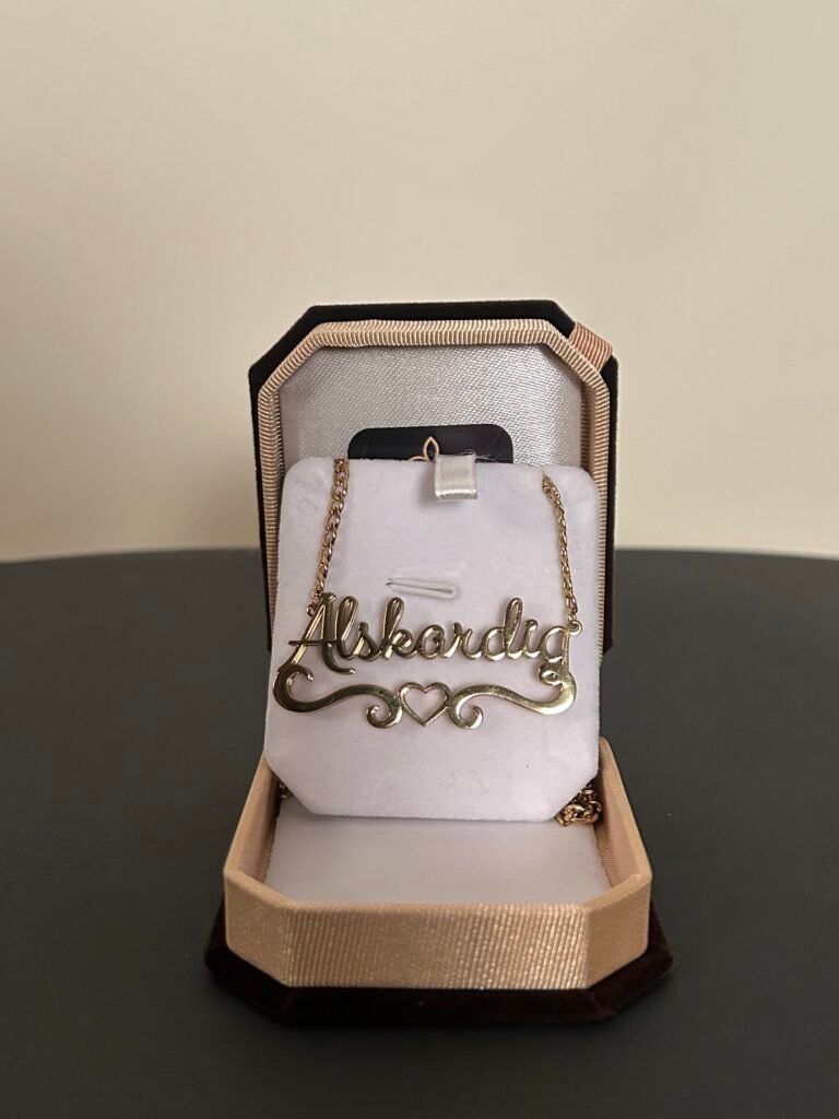 Personligt Halsband, Guld